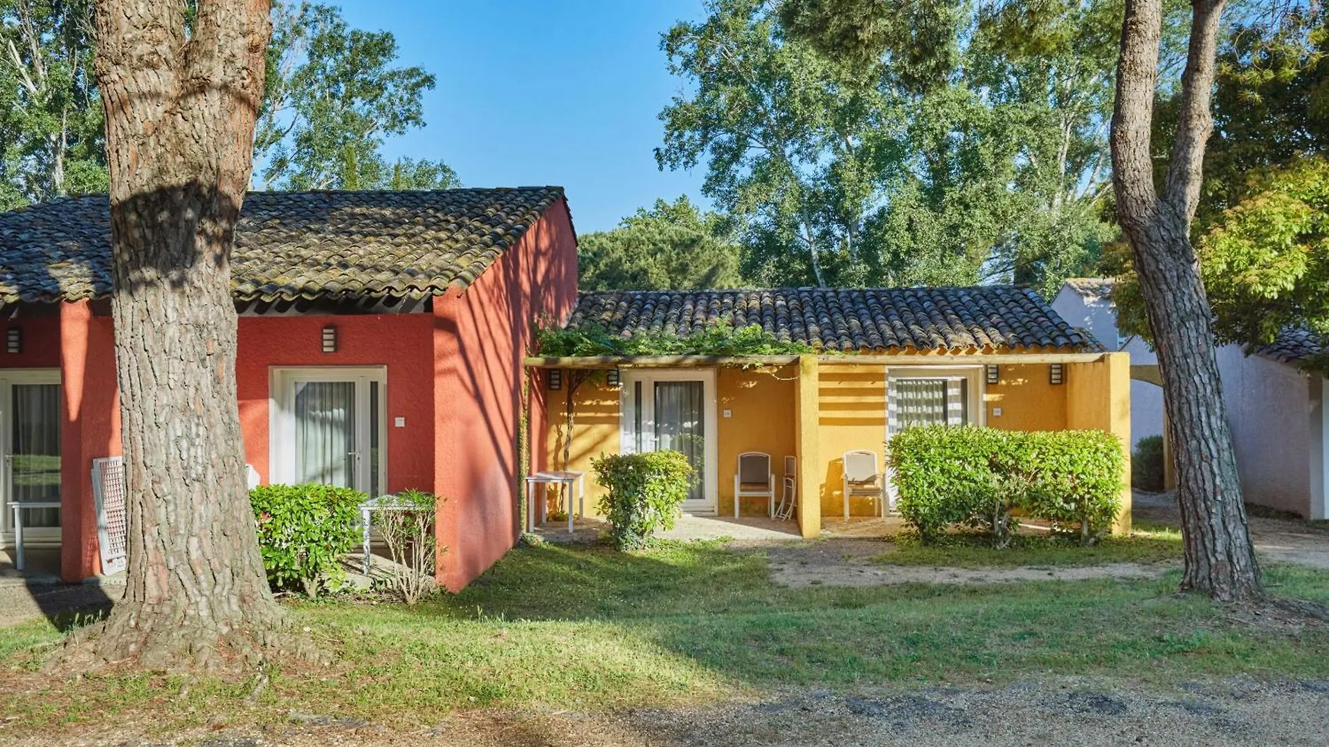 Residence Odalys Le Village Camarguais Les Gardians Arles Aparthotel