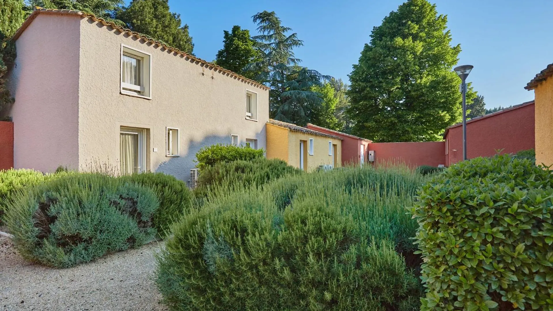 Residence Odalys Le Village Camarguais Les Gardians Arles