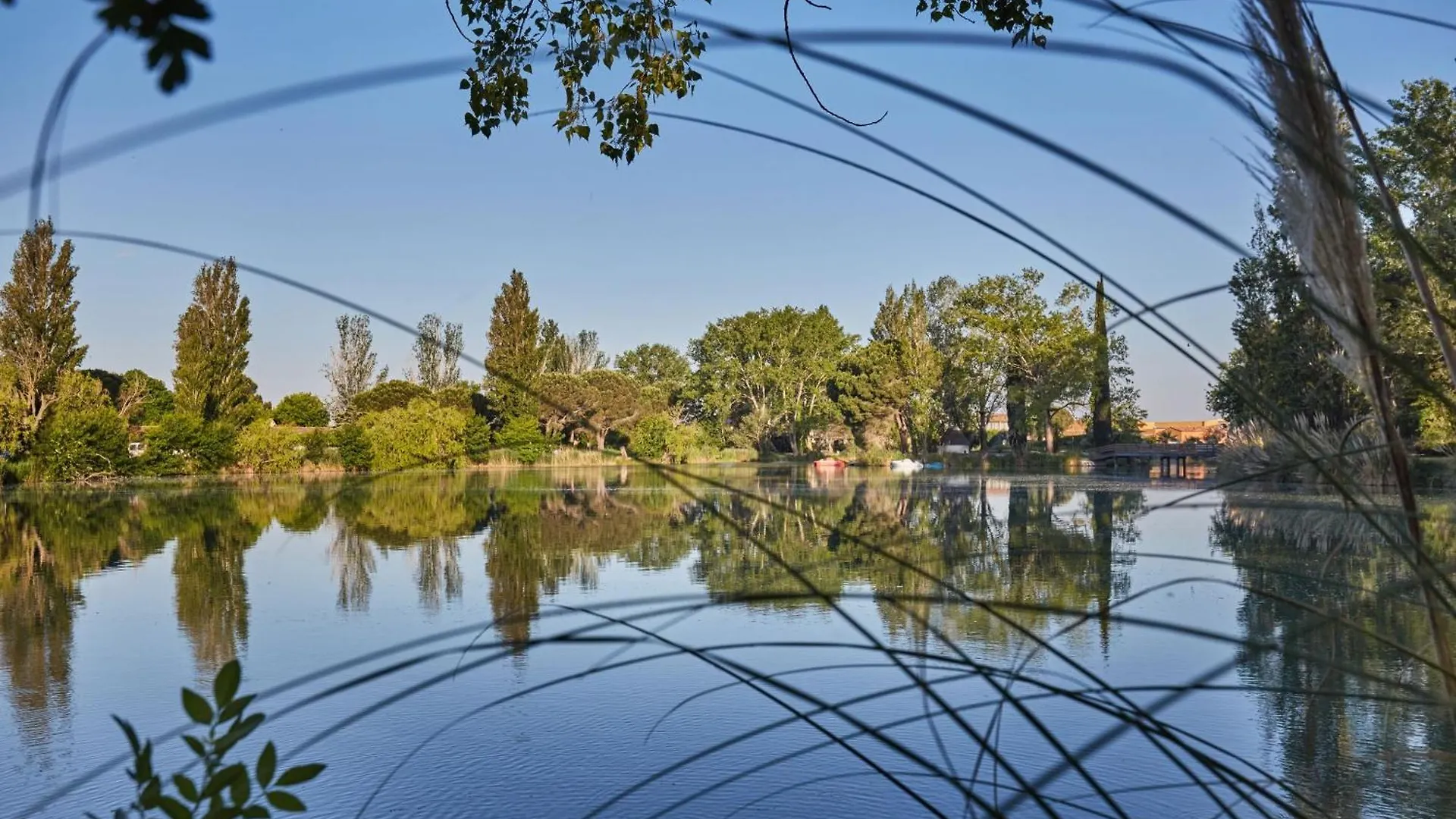 Residence Odalys Le Village Camarguais Les Gardians Arles 4*,