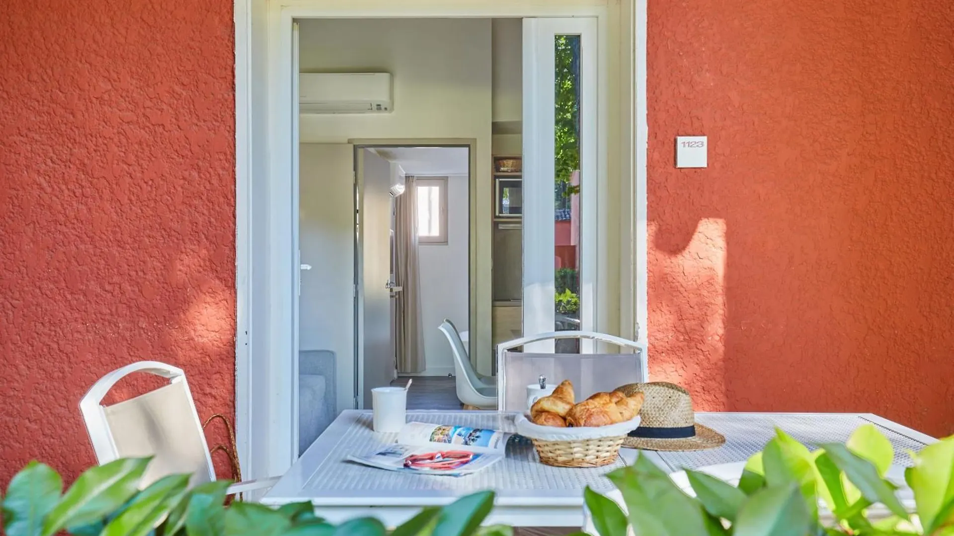 Résidence Odalys Le Village Camarguais Les Gardians Arles Appart hôtel