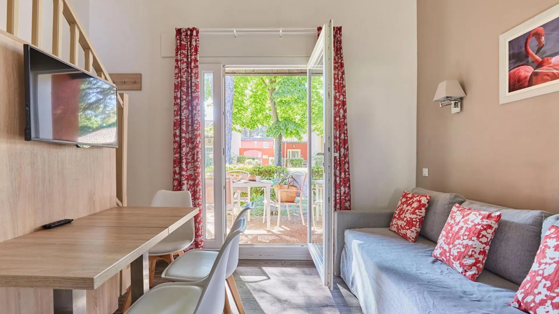 Residence Odalys Le Village Camarguais Les Gardians Arles