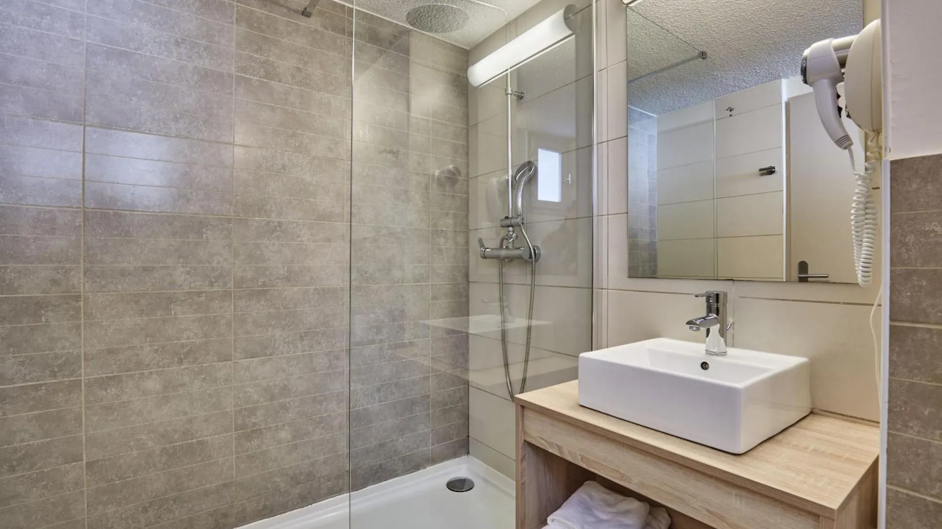Residence Odalys Le Village Camarguais Les Gardians Arles 4*,