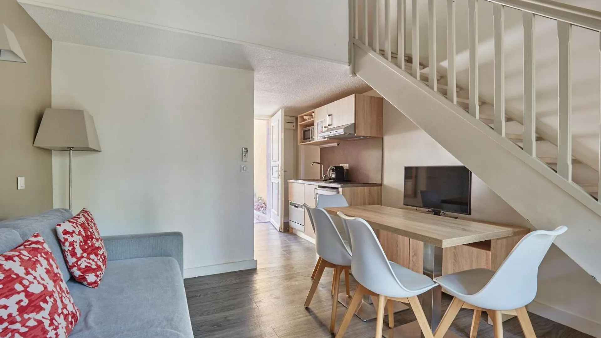 Residence Odalys Le Village Camarguais Les Gardians Arles France