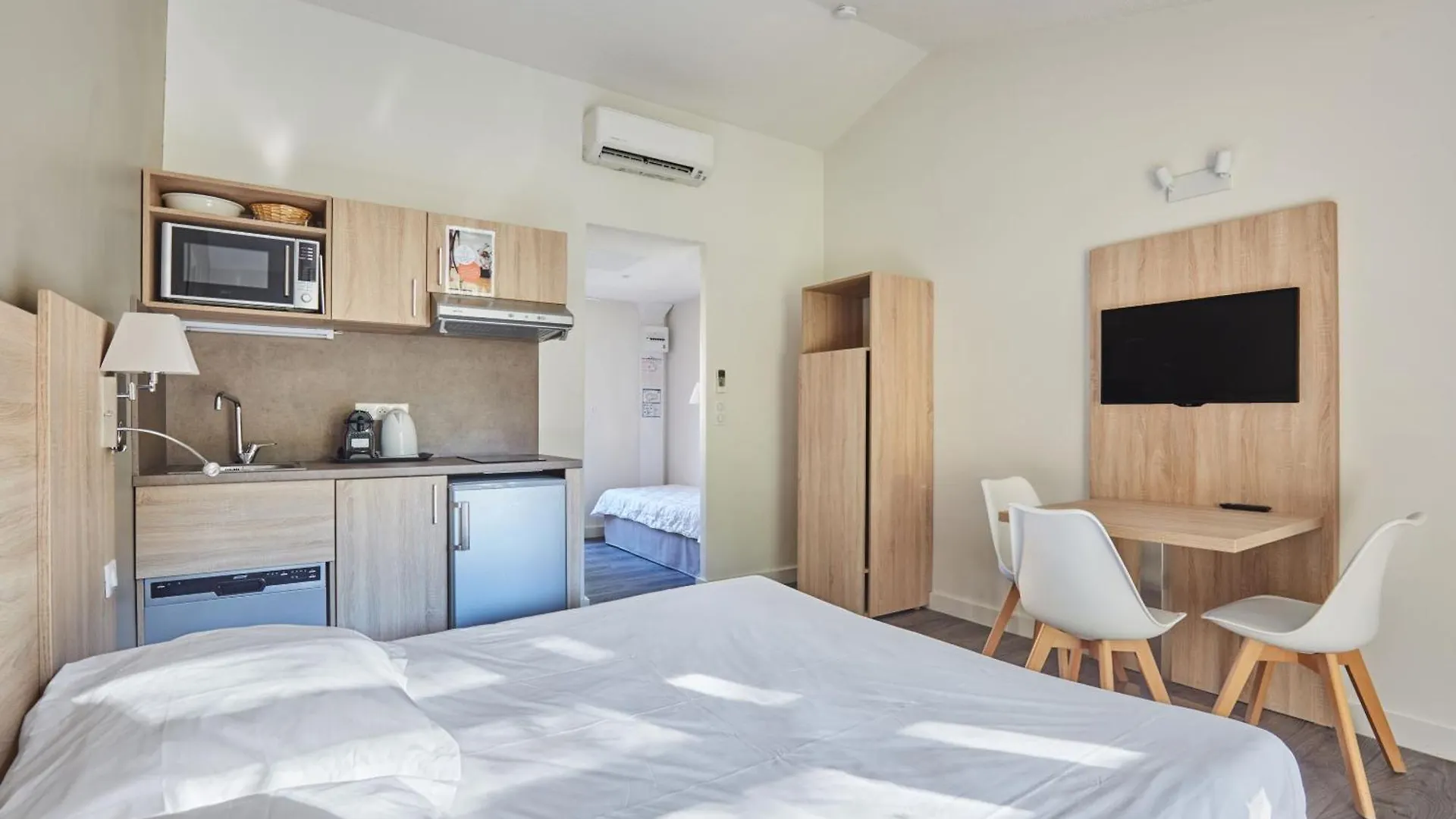 Residence Odalys Le Village Camarguais Les Gardians Arles