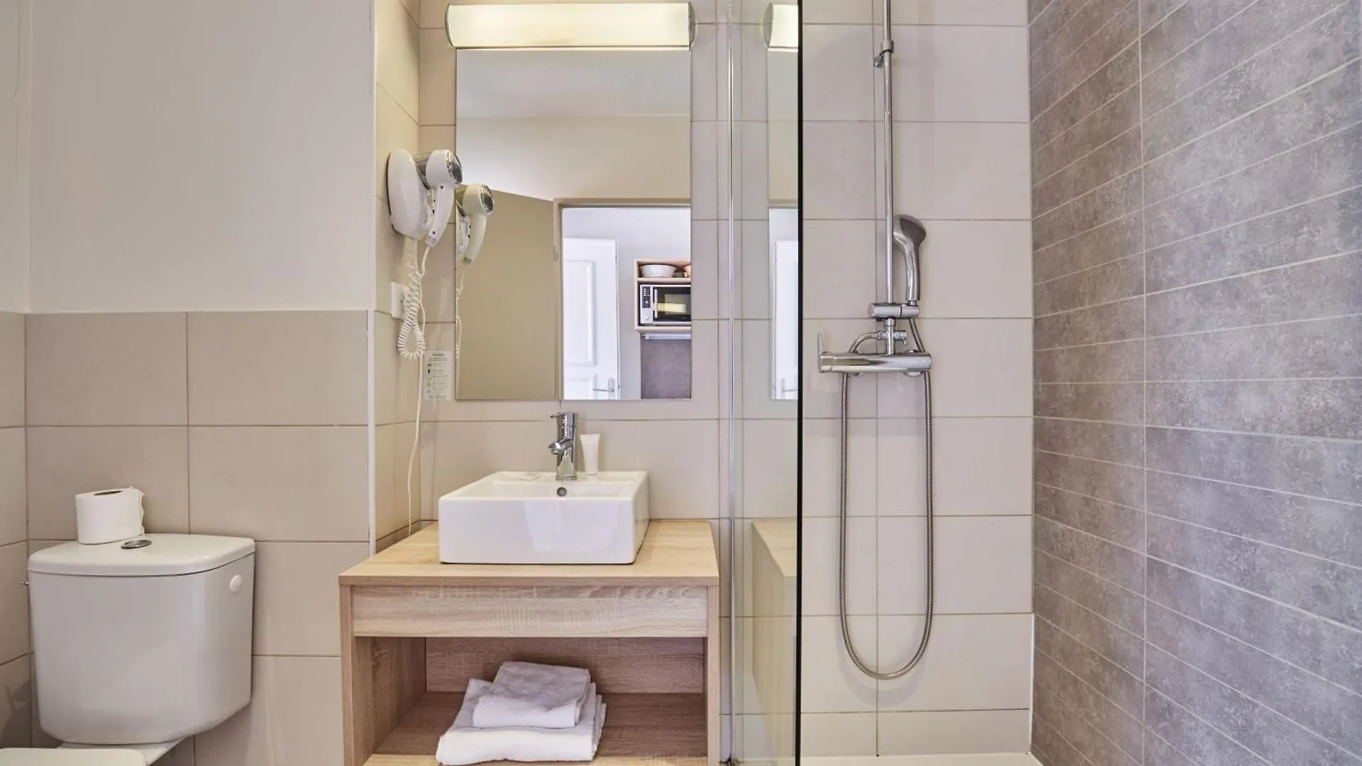 Aparthotel Residence Odalys Le Village Camarguais Les Gardians Arles