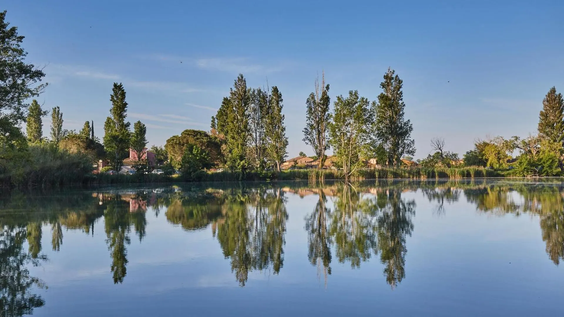 Aparthotel Residence Odalys Le Village Camarguais Les Gardians Arles