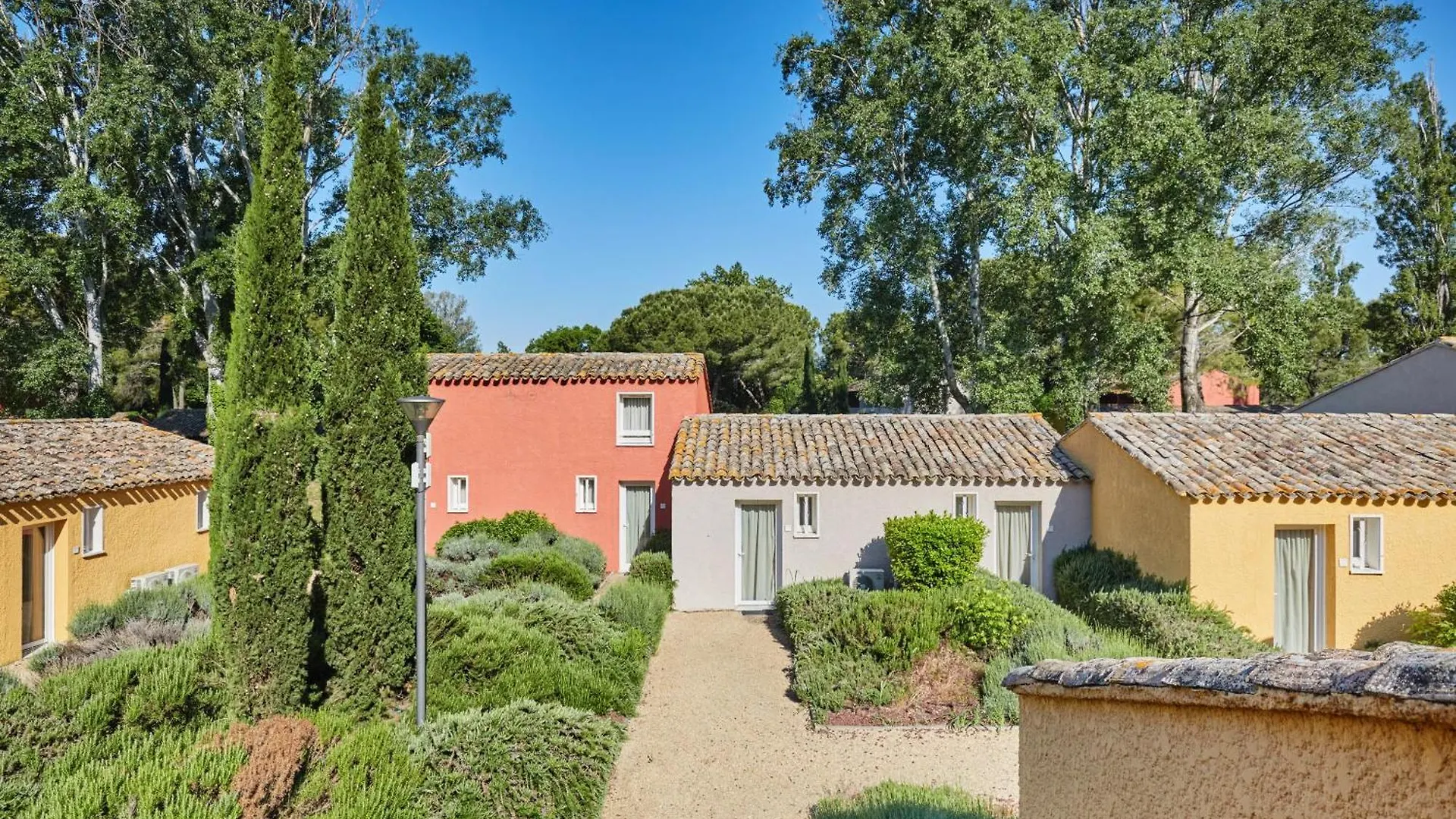 Residence Odalys Le Village Camarguais Les Gardians Arles 4*,  France