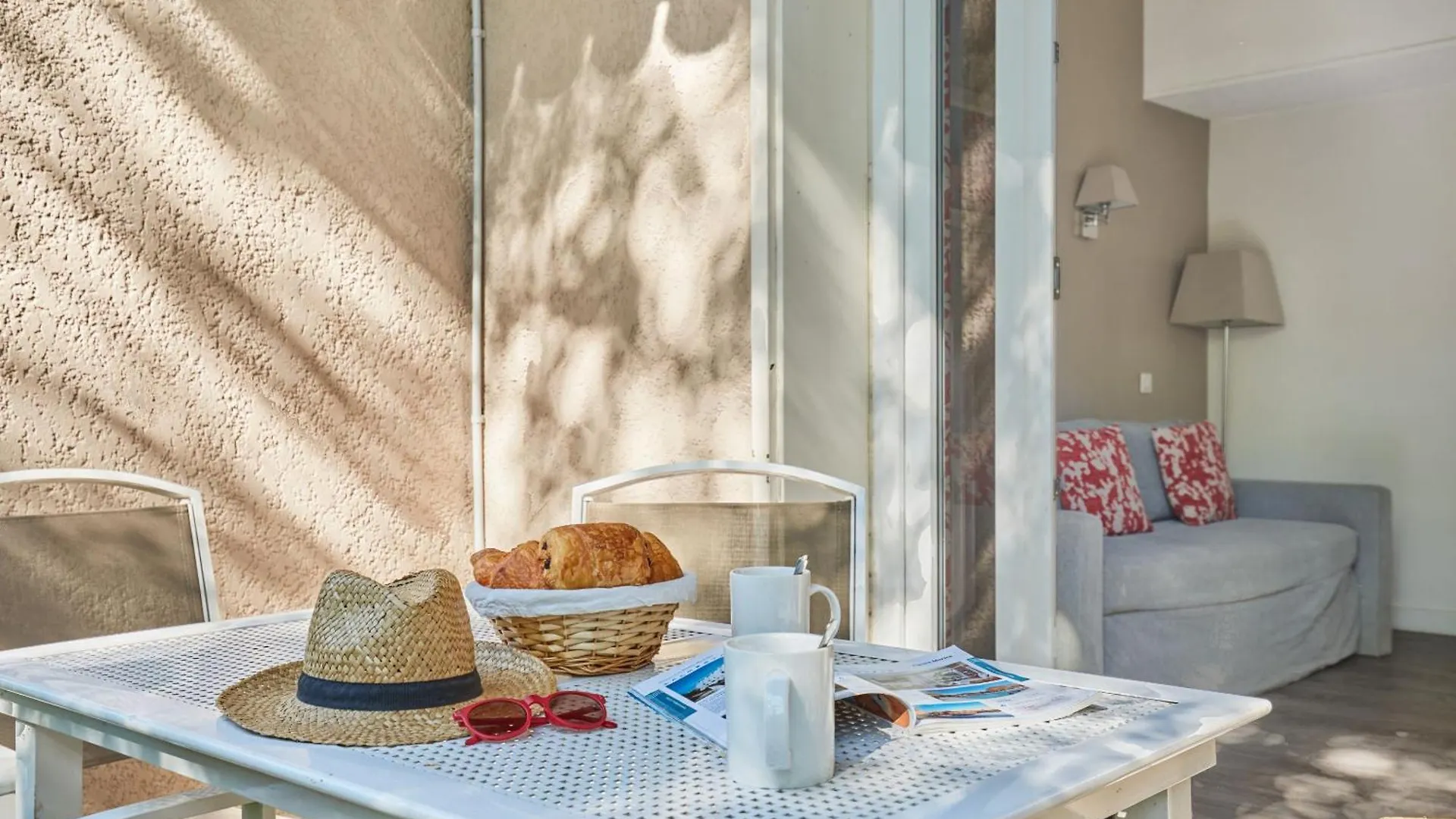 Residence Odalys Le Village Camarguais Les Gardians Arles