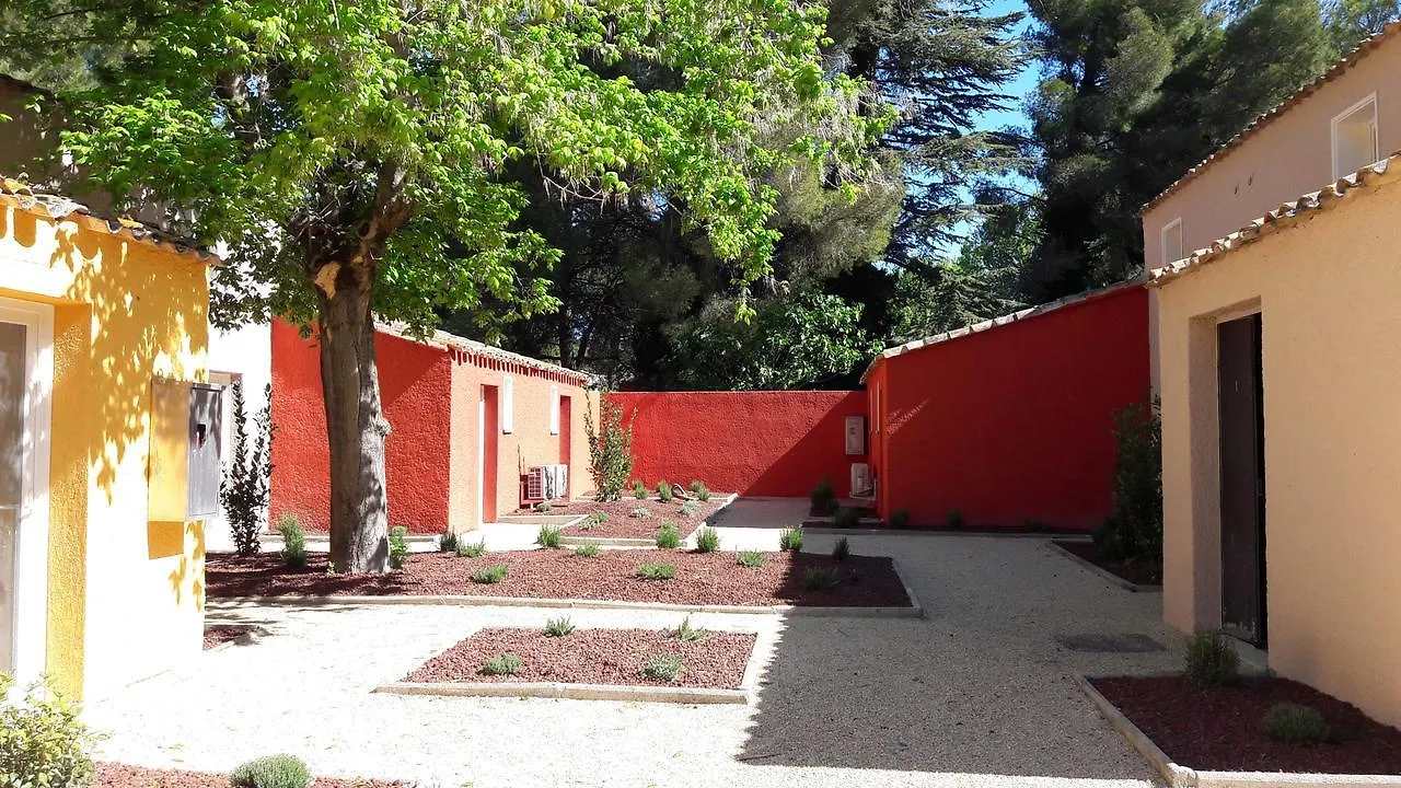 Residence Odalys Le Village Camarguais Les Gardians Arles