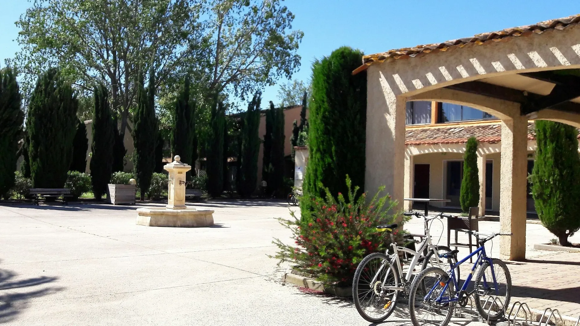 Residence Odalys Le Village Camarguais Les Gardians Arles France